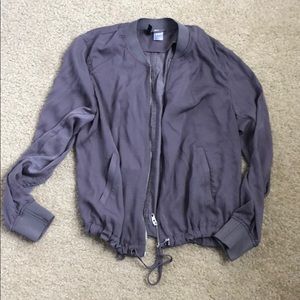 Lightweight bomber jacket